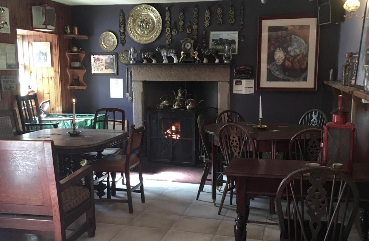 The New Inn Aberchirder 외부 사진